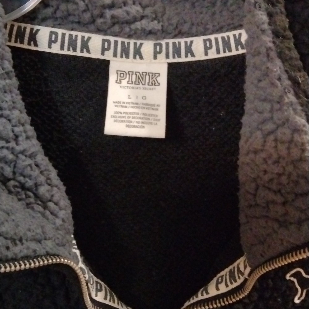 Pink Victoria Secret pullover - Picture 2 of 4